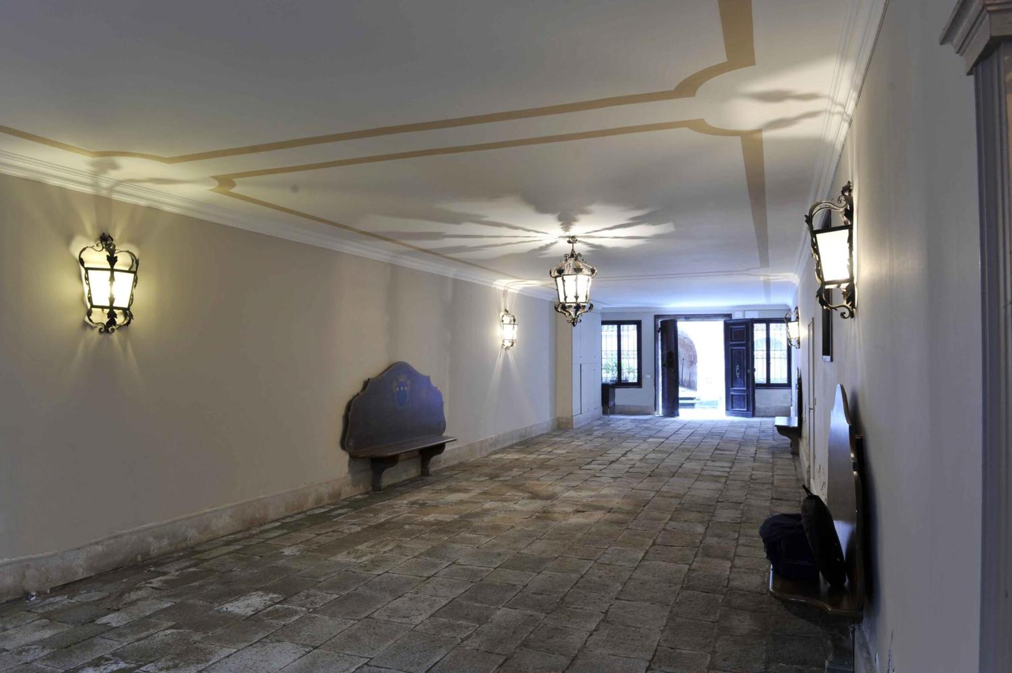 Monolocale Luminosissimo Apartment Veneţia Exterior foto